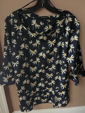 Women’s Banana Republic Blouse